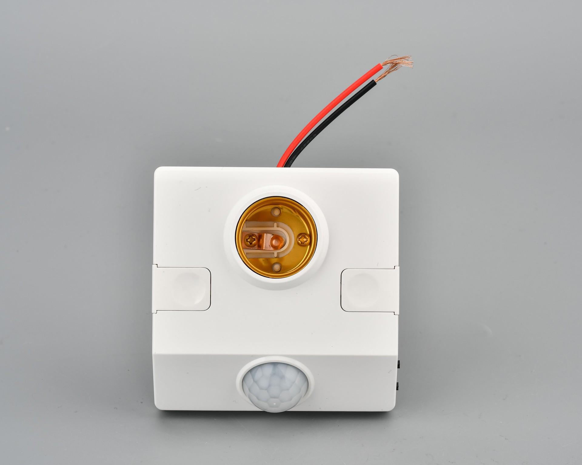 

Патрон для лампы E27 с инфракрасным датчиком, управляемым светом и звуком, для поверхностного монтажа с интеллектуальной задержкой для коридоров. Surface mounted induction lamp holder adjustable