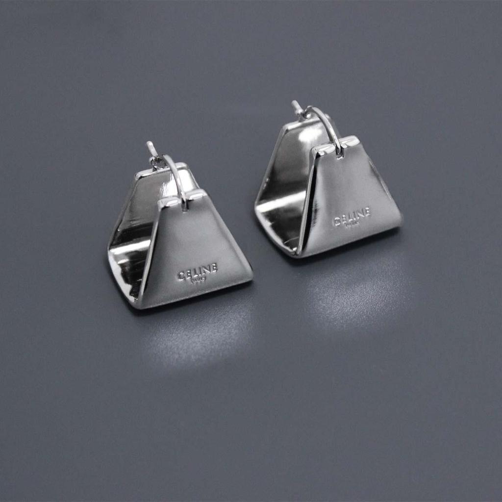 Saijia Geometric Metallic Triangle Stud Earrings - European & American Style, French Light Luxury, Niche High-End Design.