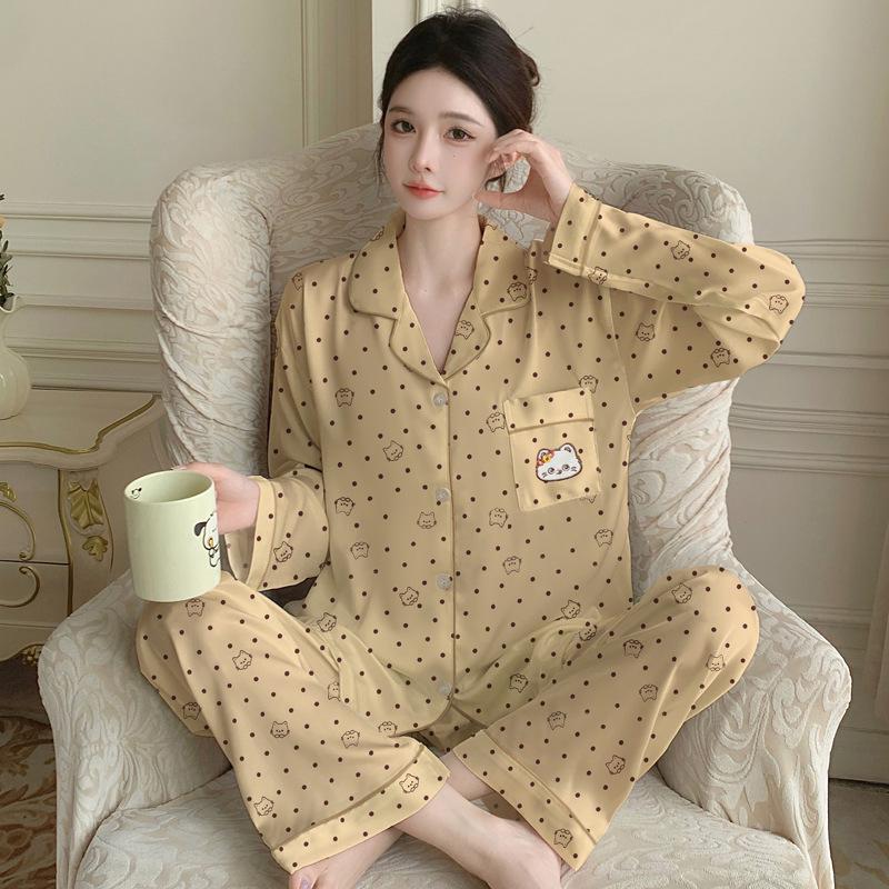 "Korean Ins-Style Imitation Silk Pajamas: Women's Long-Sleeve Cute Bear Dot Set"