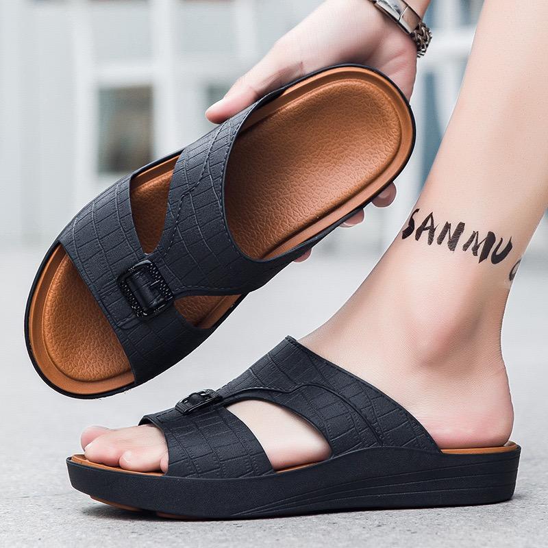 Fashion Fashion Men's Slippers 2025 New Leisure Slippers Summer Open Toe Sandals for Men Outdoor Non Slip Beach Slippers Designer Slides