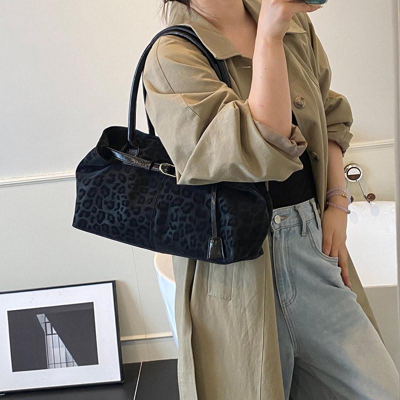 Leopard Print Belt Buckle Underarm Shoulder Bag,Vintage Large Capacity Women Tote Bag,2026 Autumn Winter New Top Handle Handbag