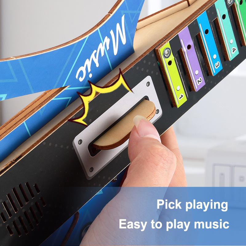 Chitarra Elettrica in Legno 3D Fatta a Mano DIY Assemblaggio Educativo Chitarra Strumento Musicale Creativo per Bambini Giocattolo Regalo di Compleanno