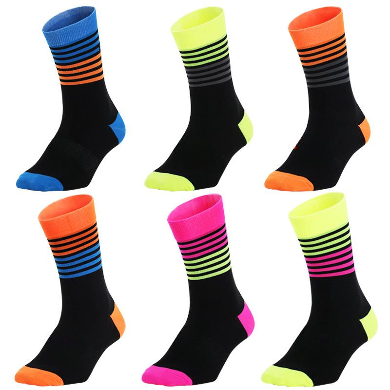 Cycling Socks Cycling Sports Socks Breathable Sweat Wicking Odor Proof Compression Running Socks Basketball Mid Tube Socks