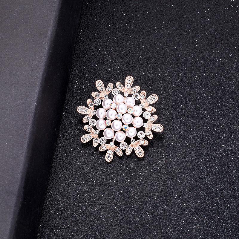Elegant Peony Brooch: High-End Chinese Style Corsage Pin