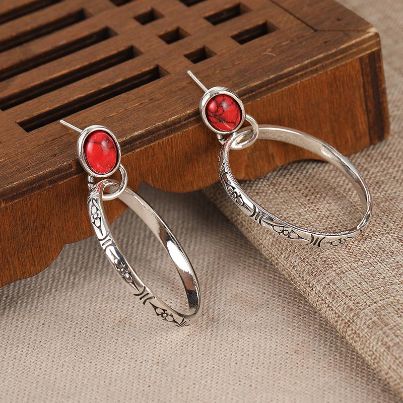 Vintage Red Green Synthetic Turquoise Hollow Circle Dangle Earrings Women Bohemian Style Silvery Plated Holiday Jewelry
