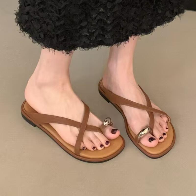 Fashion Designer Flats Women's Slippers Elegant Clip Toe Shoes 2025 Fad New Flip Flops Summer Casual Sandals Beach Zapatillas De Mujer