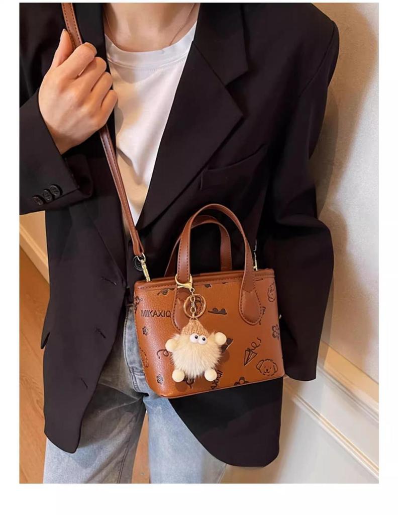 Trendy Color Block Women's Crossbody Bag: Autumn & Winter Collection