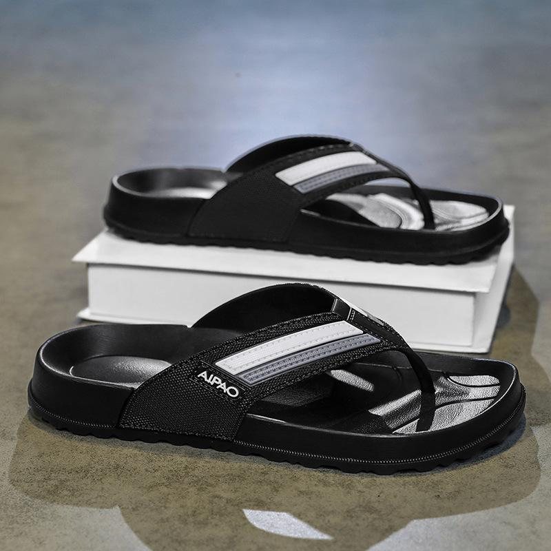 

2025 summer new thin open-toed sandals casual lazy shoes beach shoes flip-flops breathable men s shoes 40
