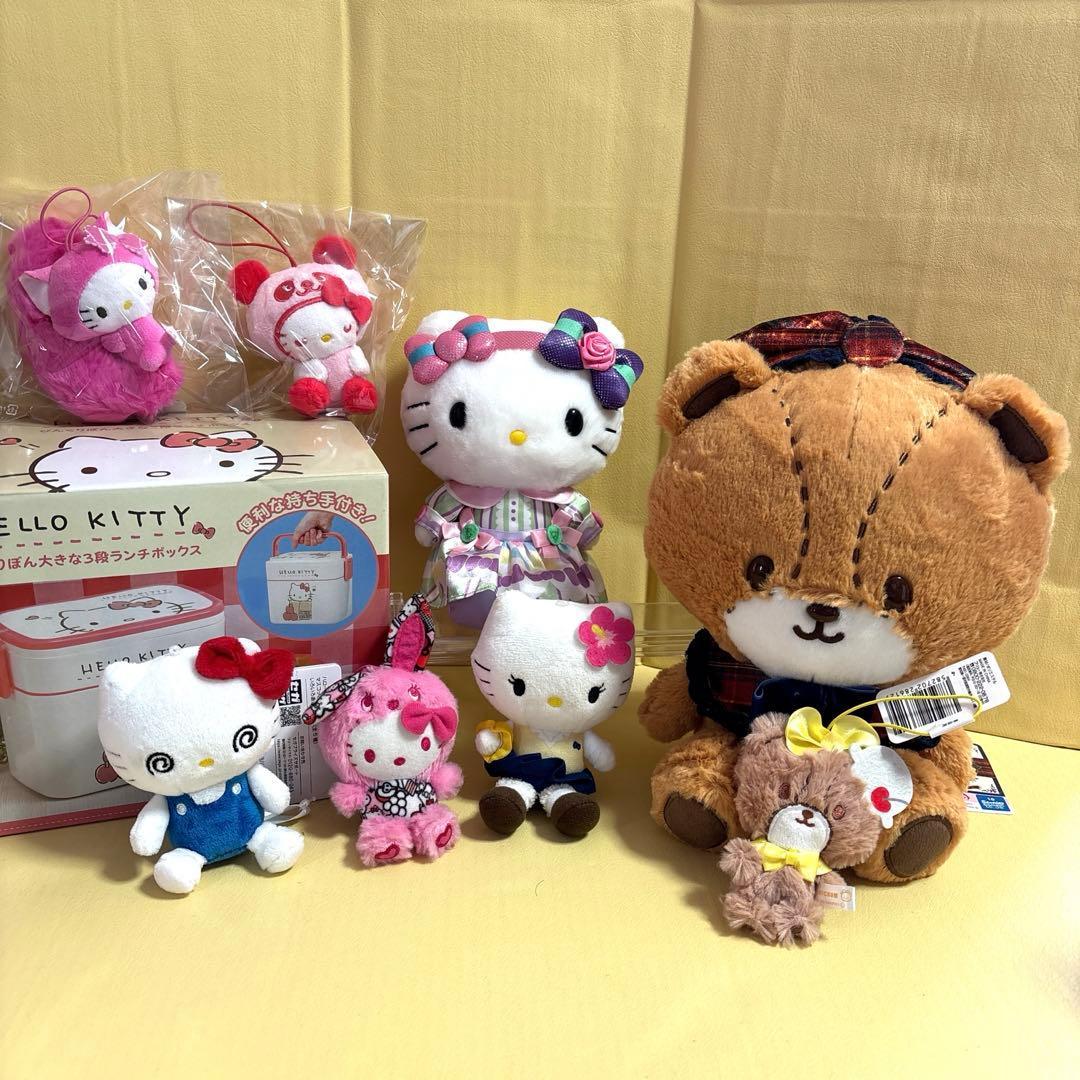 Hello Kitty Plush Tiny Chum Charmy Kitty Lunch Box