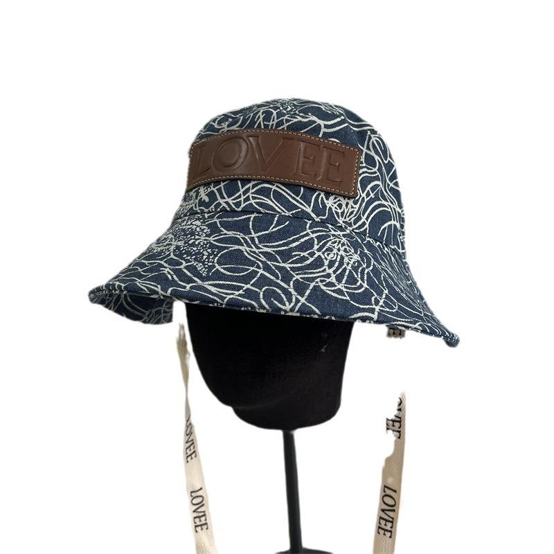 Fashion spring and summer big brim strap bucket hat women travel vacation sunscreen visor versatile show washbasin hat tide
