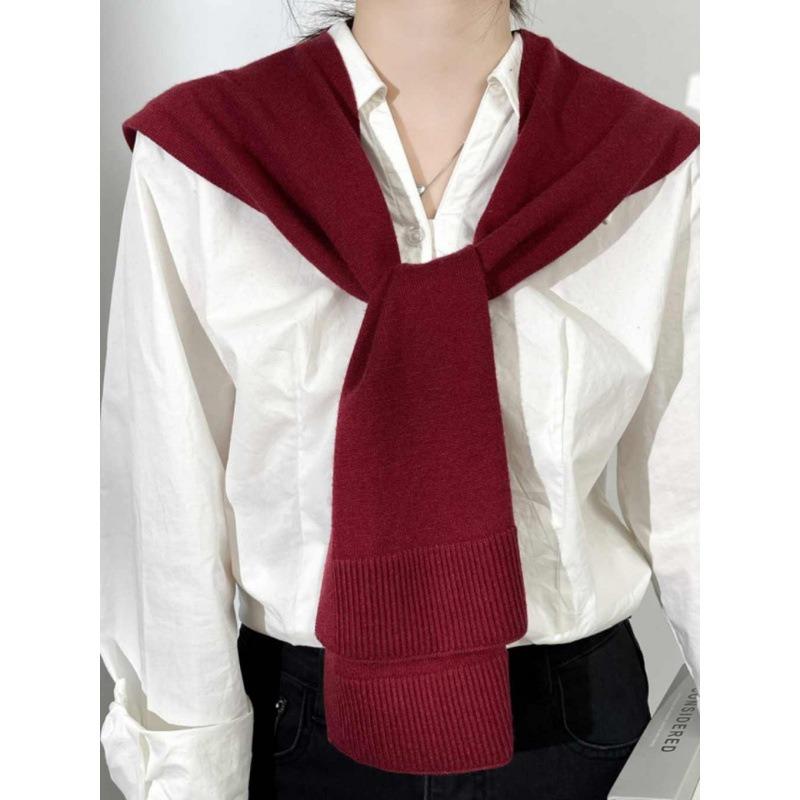Autumn knitted shawl women's thin outer with small vest, spring and autumn knitted sweater with shoulder scarf