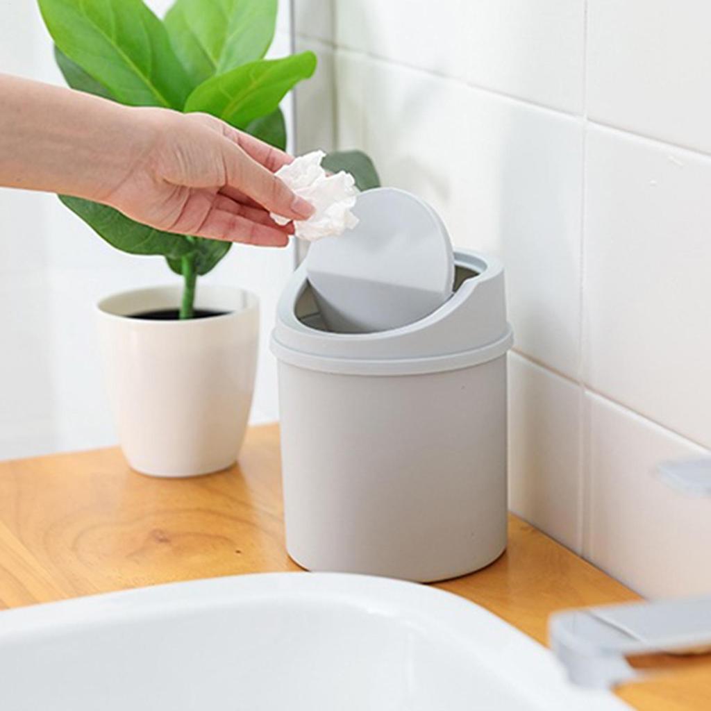 Mini Desktop Bin Small Trash Can with Lid Tabletop Waste Bin Bedroom Trash Can Garbage Screw-Off Caps Durable Home Supplies