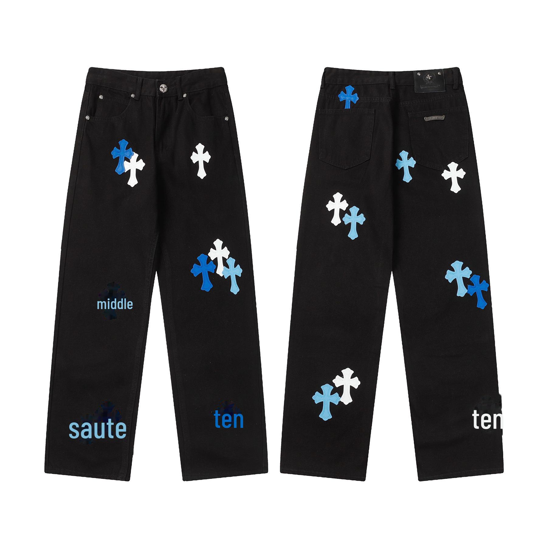 

Расклешенные джинсы из высокотехнологичной кожи весна/лето 2024 г. 28