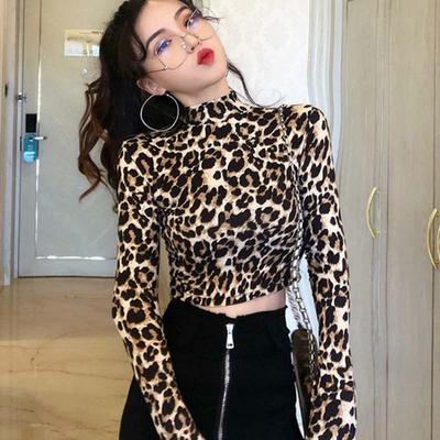 Schlankes, langärmliges Crop-Top mit Rollkragen für Damen mit Leoparden-/Zebramuster