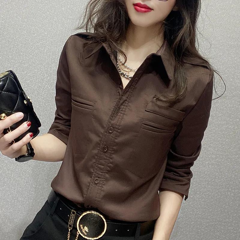 

Офисная женская блузка с отложным воротником и длинным рукавом, весенняя женская одежда, однотонная однобортная рубашка с карманами XL кофейный