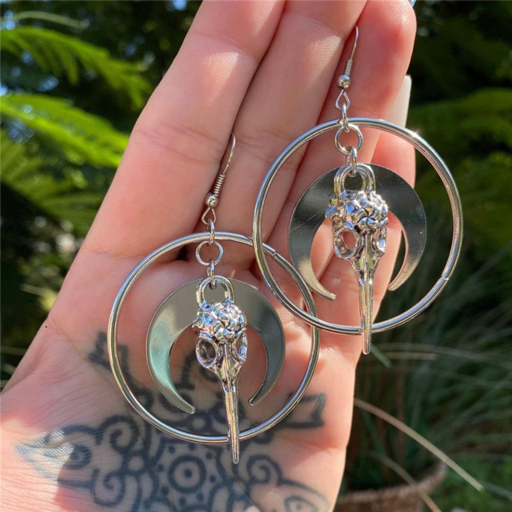 Gothic Sliver Color Large Circle Moon Crow Bird Pointed Mouth Skull Dangle Earrings for Women Men Hallowmas Party Jewelry Gifts