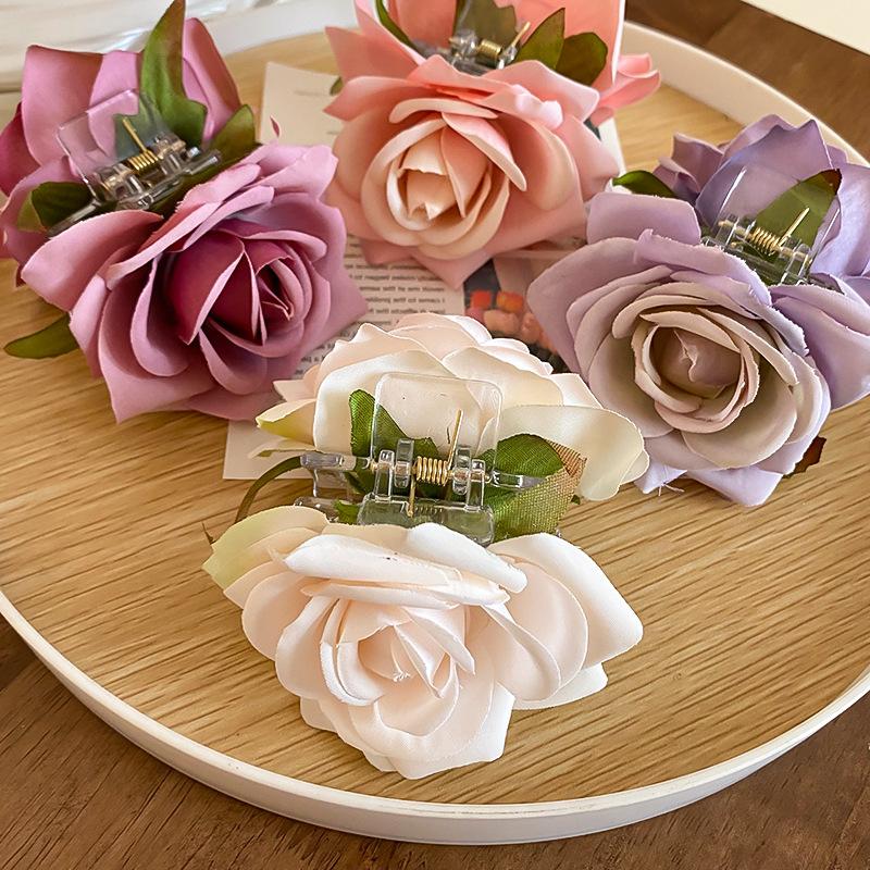Spring New Simulation Double-sided Rose Hairpin Female Sweet, Small and Delicate Grab Clip Fashionable Holiday Style Hair Accessories Female