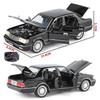 1/32 Toyota Crown Alloy Model Car Toy Diecasts Metal Casting Sound and Light Car Toys For Children Vehicle