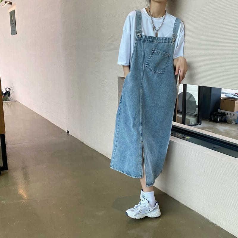 Small fresh denim strap skirt women's new retro medium and long loose hip cover dress