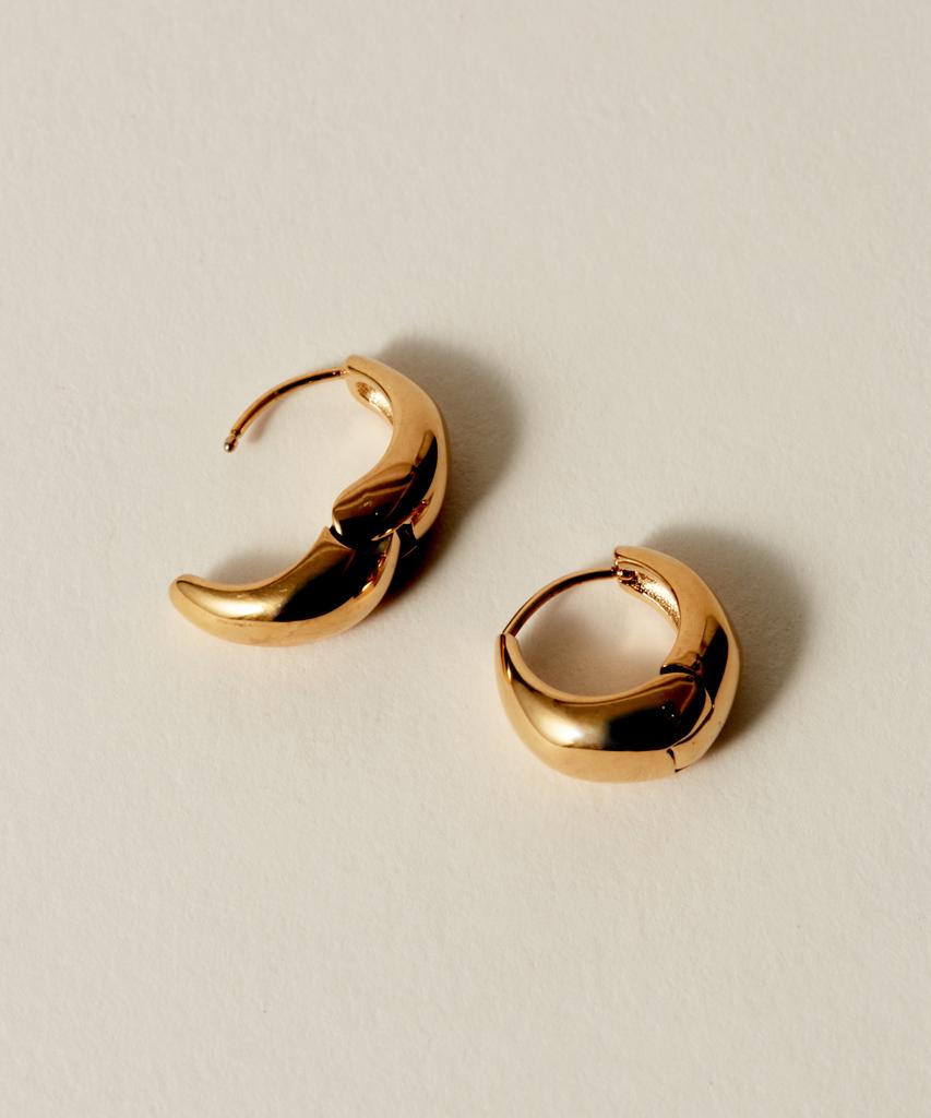 Novice Tokyo Mini Compact Oval Pierce [Stainless] / Gold