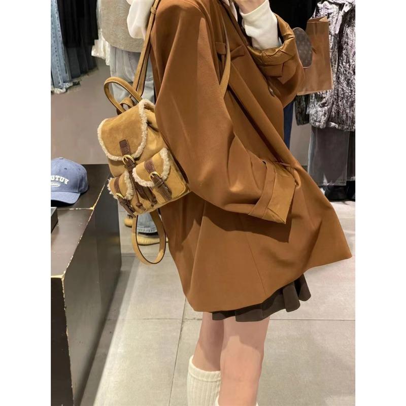Retro Velvet Pocket Backpack, Niche Suede Casual Girls Backpack, Autumn and Winter New Versatile Splicing Schoolbag
