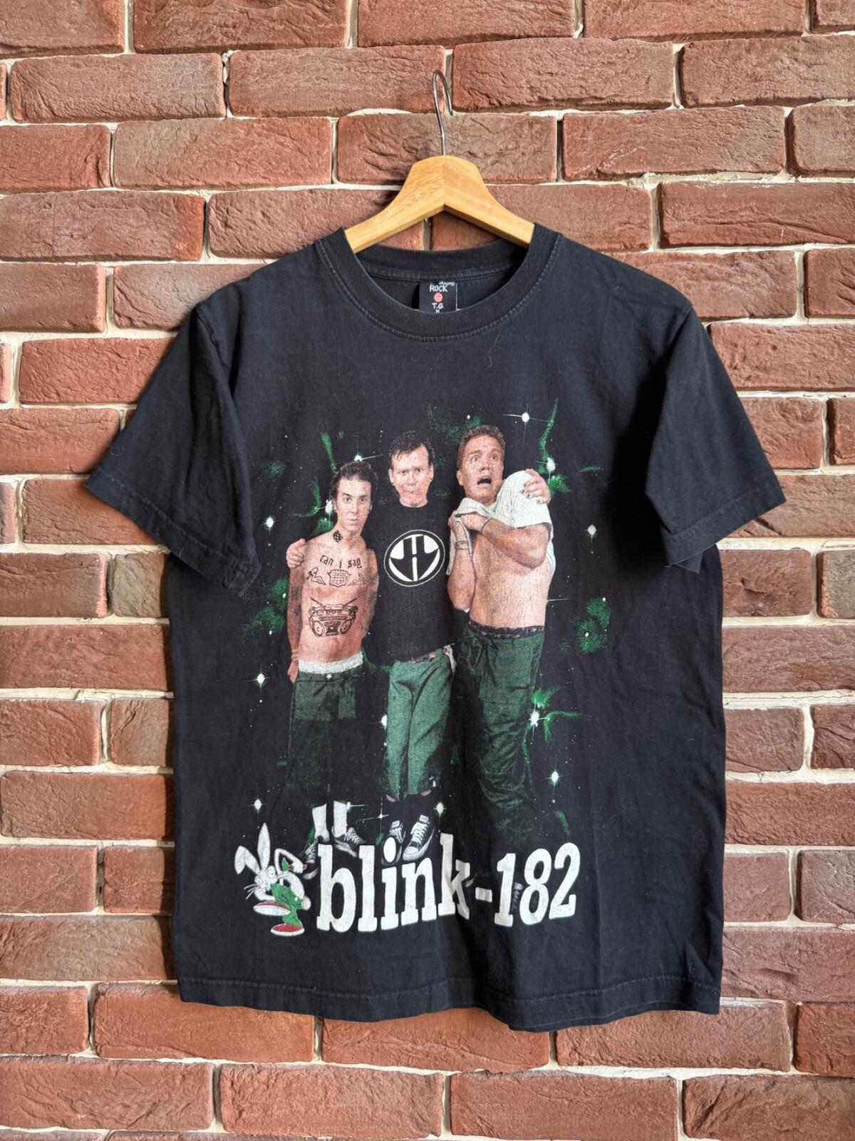 Rare Vintage 00s Y2K Blink 182 Crappy Rock Band Tshirt M Black Unisex T-Shirt XL