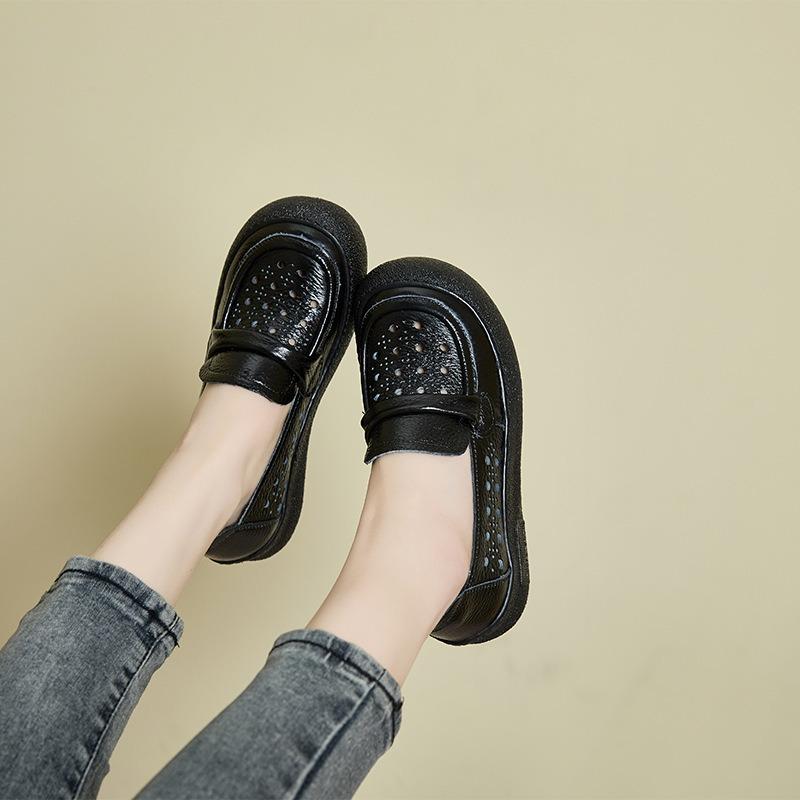 The First Layer of Cowhide Summer Hollow Leather Women's Soft Sole Non-slip Hole Casual Shoes