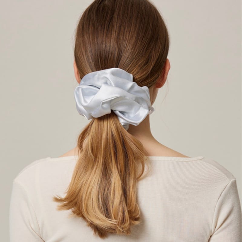 LILYKORI Seidiges Chubby Satin Scrunchie