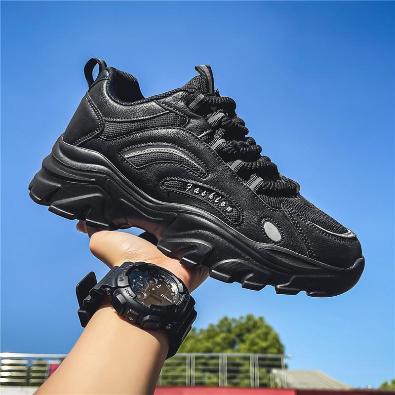 

2024 осень и зима новые легкие и универсальные дышащие повседневные сетчатые модные мужские спортивные туфли для пап на толстой подошве 44