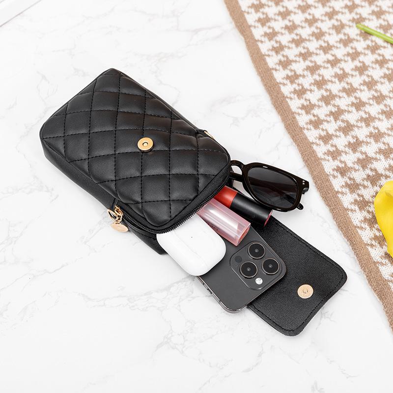 2025 New Pearl Pendant Bag, Rhombus Vertical Mobile Phone Bag, Fashion Hundred Towers Women's Bag, Rhombus Embroidered Messenger Bag