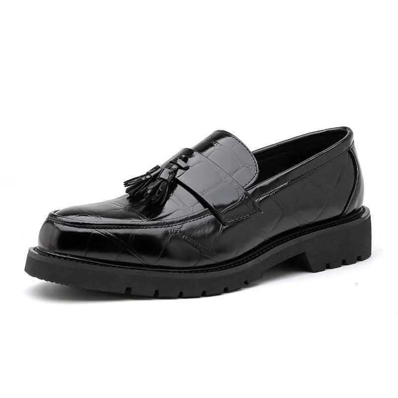 

Мужская обувь большого размера, лоферы на платформе с бахромой, повседневные, молодежные, в британском стиле, обувь для доски, из маленькой кожи с узором под крокодила 38