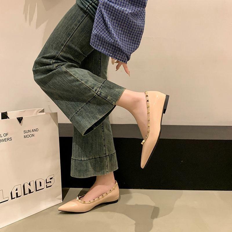 5 Cm Inner Height Increase, Rivets, Light Mouth, Nude Color, Pointed End, Soft Patent Leather, French Temperament, Single Shoes, Commuting To Work