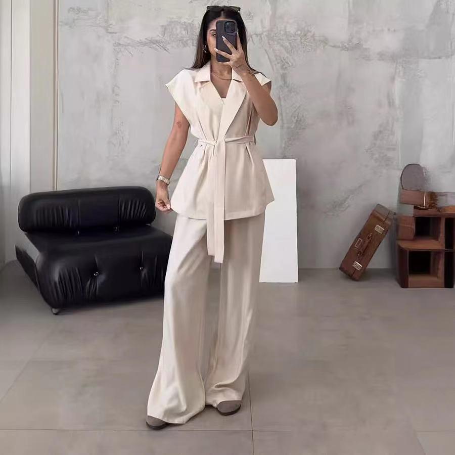 2026 Women's Fashion Sleeveless Turn-Down Collar Top & High Waist Two-Piece Set - Solid Color Autumn Collection