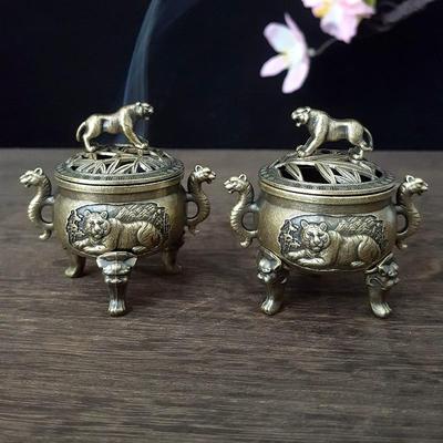 Tiger Incense Burner Metal Small Incense Burner Ornaments With Handle Yoga Meditation Home Decoration Ancient Style