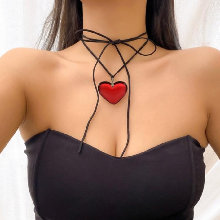Goth Love Heart Clavicle Chain Women Girls Wedding Jewelry Party Birthday Gift