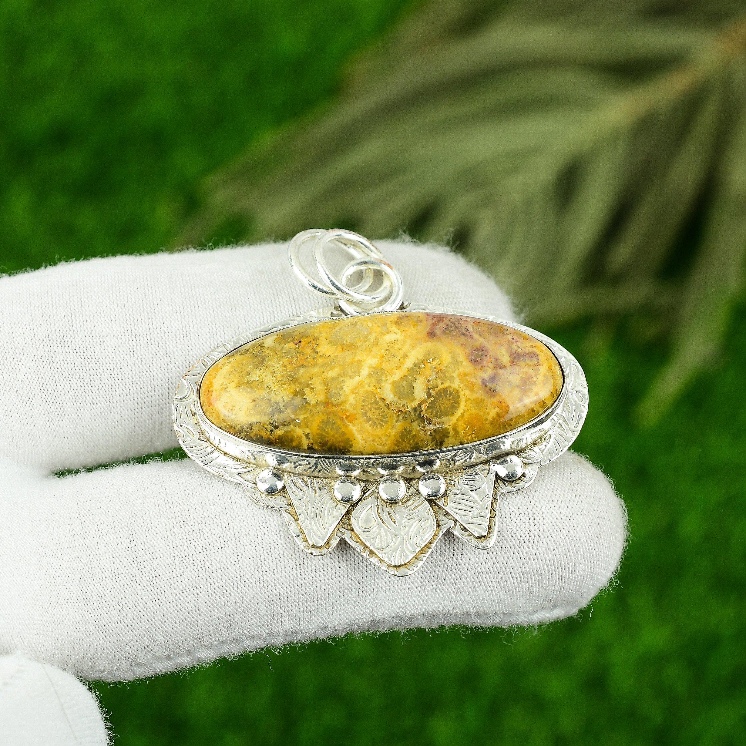 

925 Silver Oval Fossil Coral Stone Wedding Engagement Ethnic New Pendant Jewelry