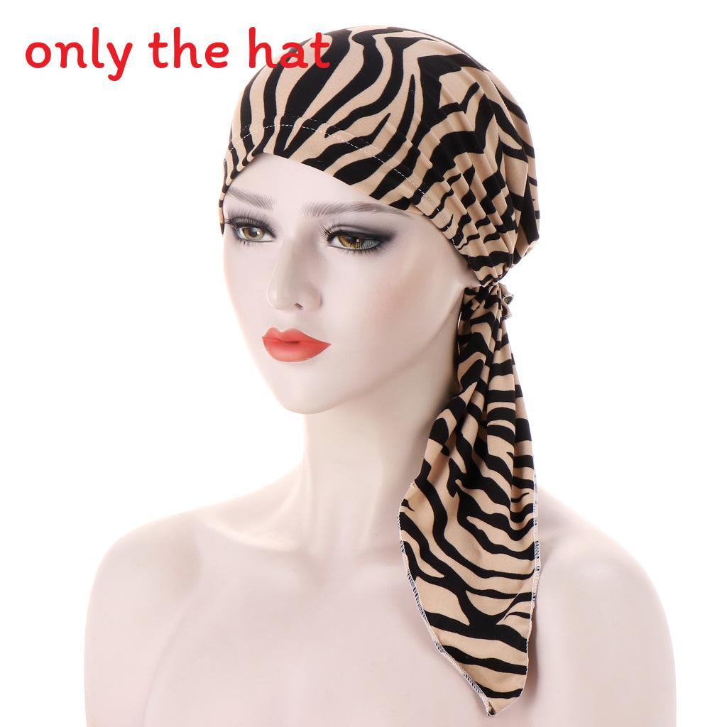 Fashionable Hat With Flowers And Leopard Print Design For All Seasons