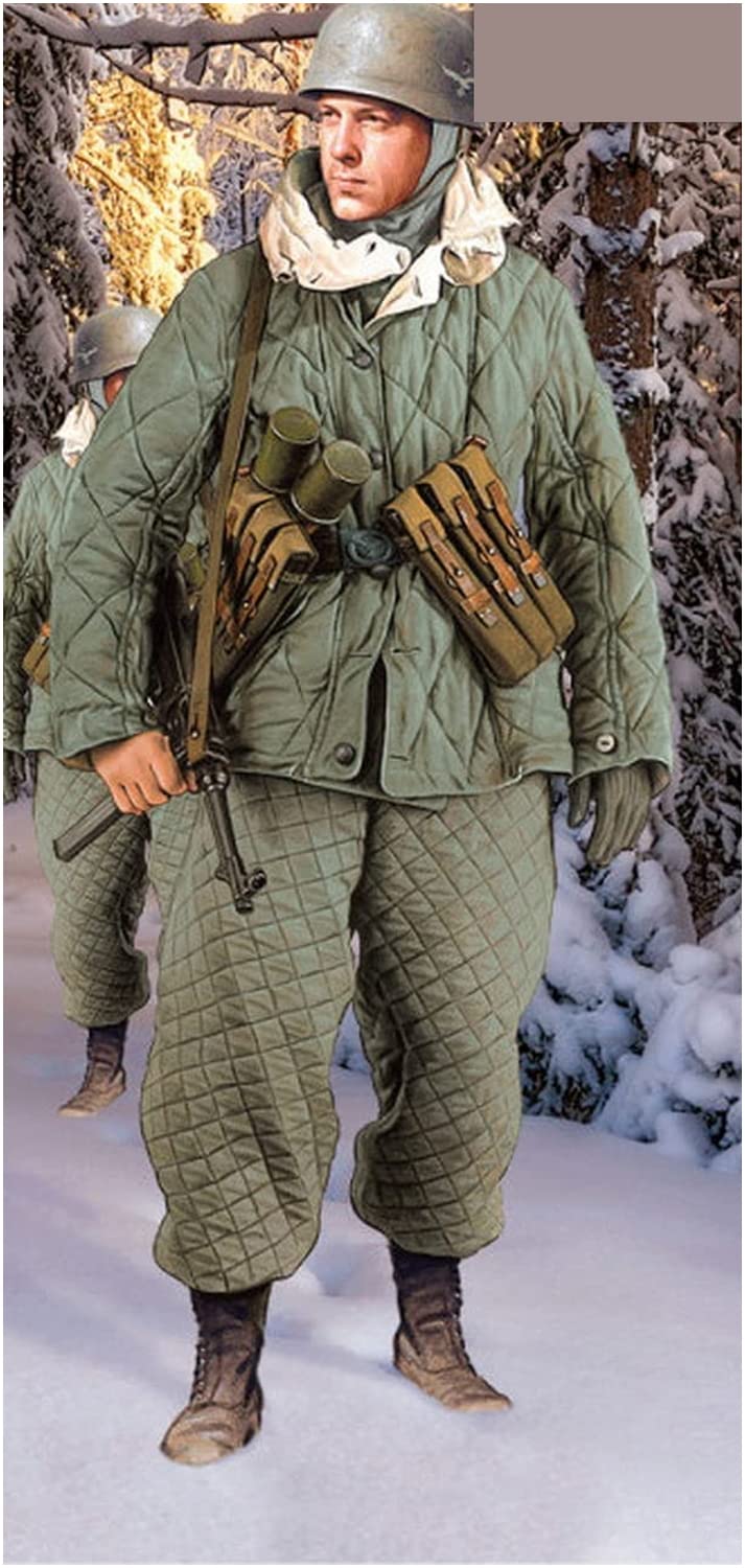 

Mars Figure World War II German Army Fallschirmjager Winter Equipment 8 Figures Plastic Model ORM32034 1/32 Poses/15