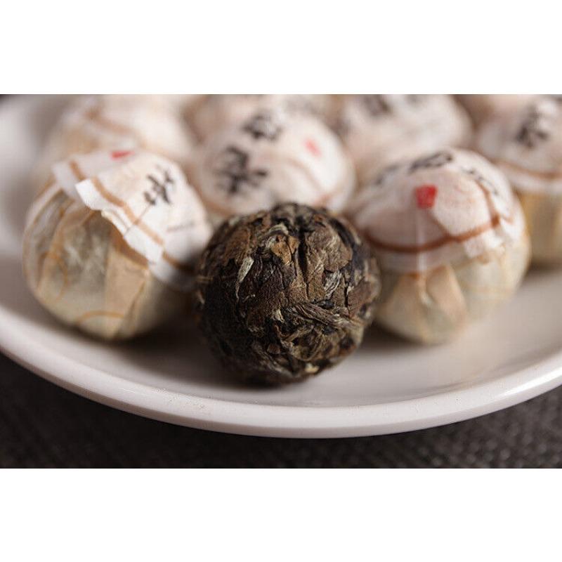 Tè Yunnan Pu'er Fuding Processo del tè bianco Peonia bianca Vecchio tè bianco Perla del drago