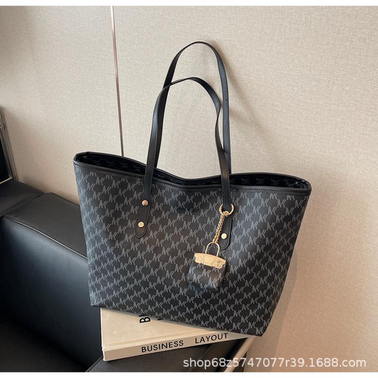 Women's Bag New Fashion Women's Messenger Bag Large Capacity Commuter Tote Bag Women's Briefcase Computer Bag