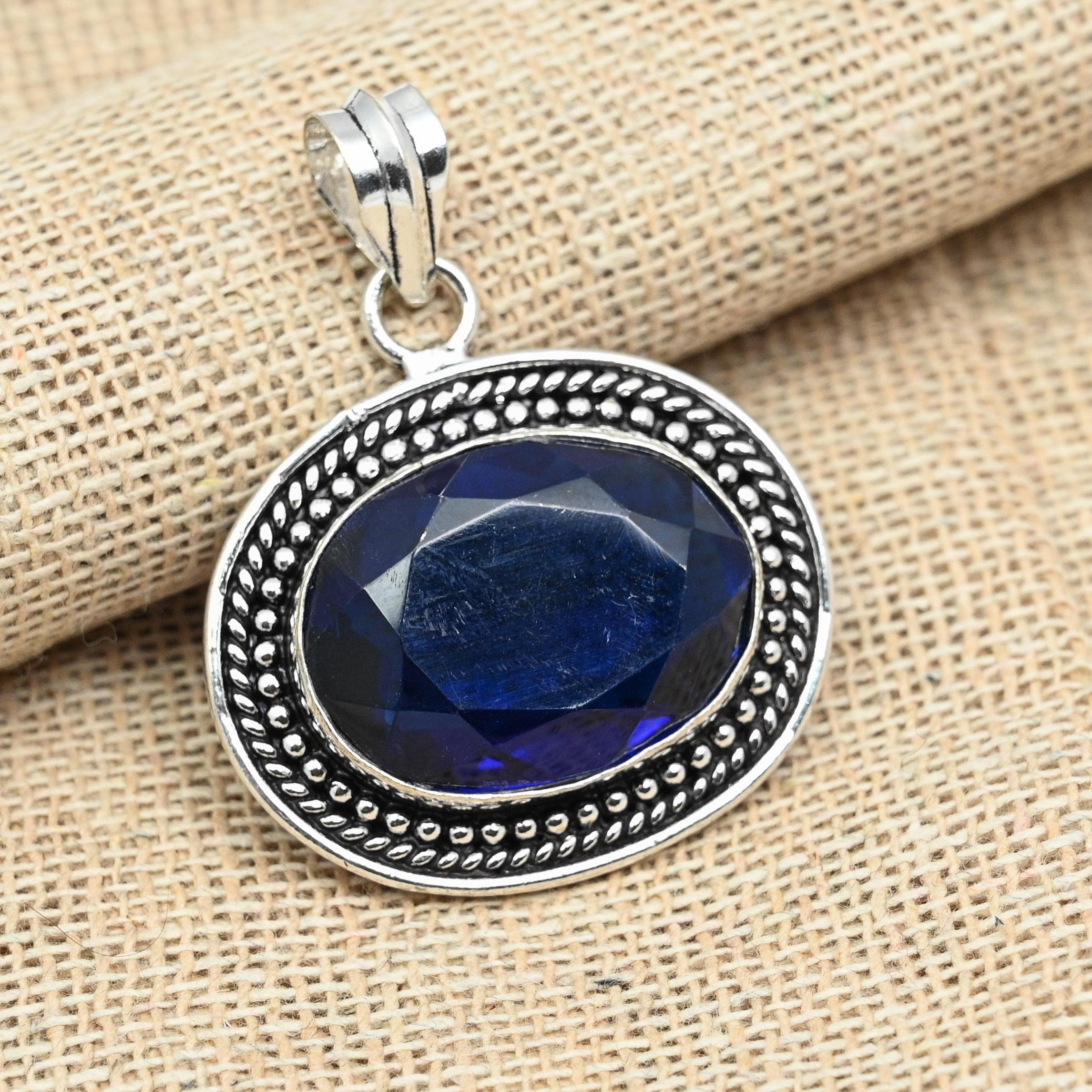 

Синий сапфир, созданный в лаборатории, драгоценный камень 925 пробы, серебряный кулон ручной работы 1.77 Inches синий