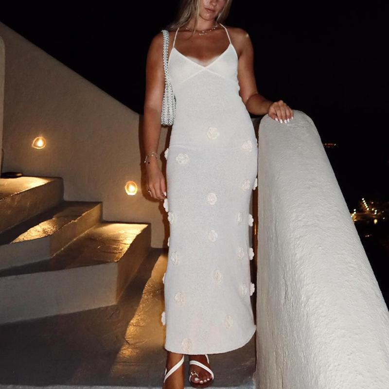 Сексуальное вязаное платье-халтер, V-образный вырез, Облегающее фигуру, Трехмерное цветочное пляжное платье для отпуска, Свободное S белый