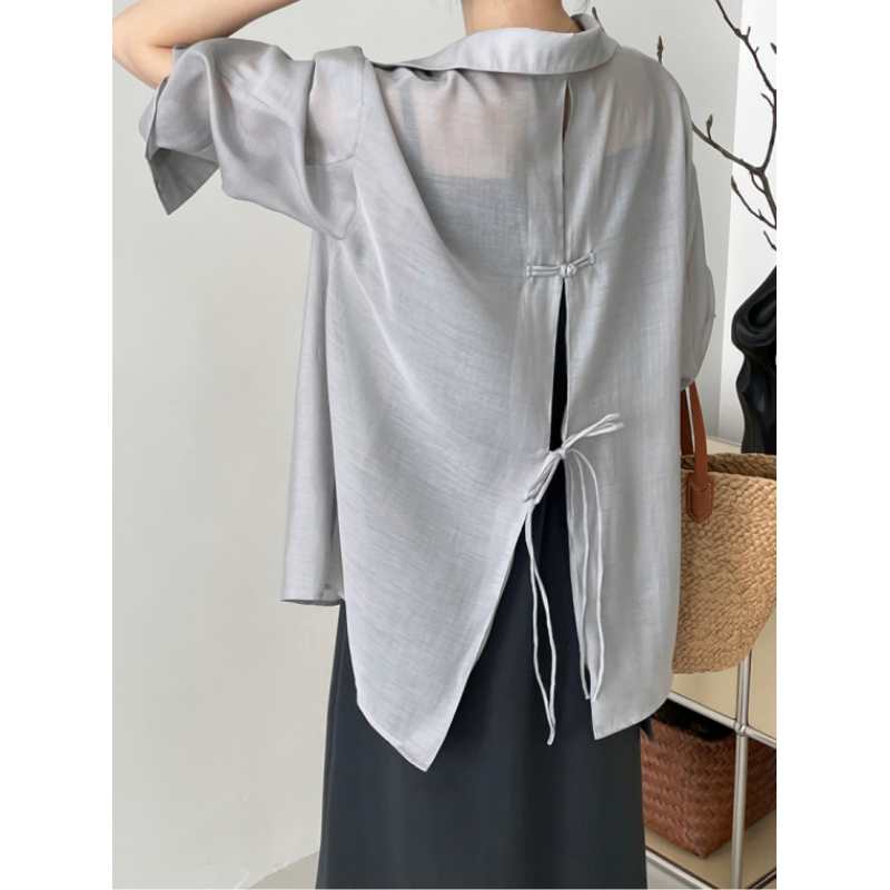 

Женская легкая и струящаяся одежда с длинным рукавом, солнцезащитная, однотонная рубашка с рисунком на пуговицах XS синий