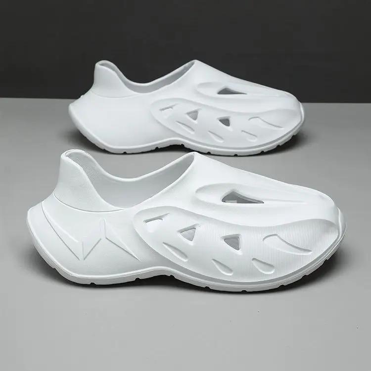 Sports Men's Sandal Hole Shoes Barefoot New Design 2025 Japanese Adult On Offer Eva Summer Daily Use Pvc Casual Styles Male Shoe