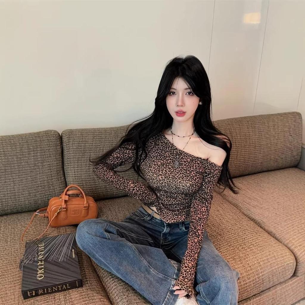 Trendy French Leopard Print Slimming One-Shoulder Cinched Cropped Top