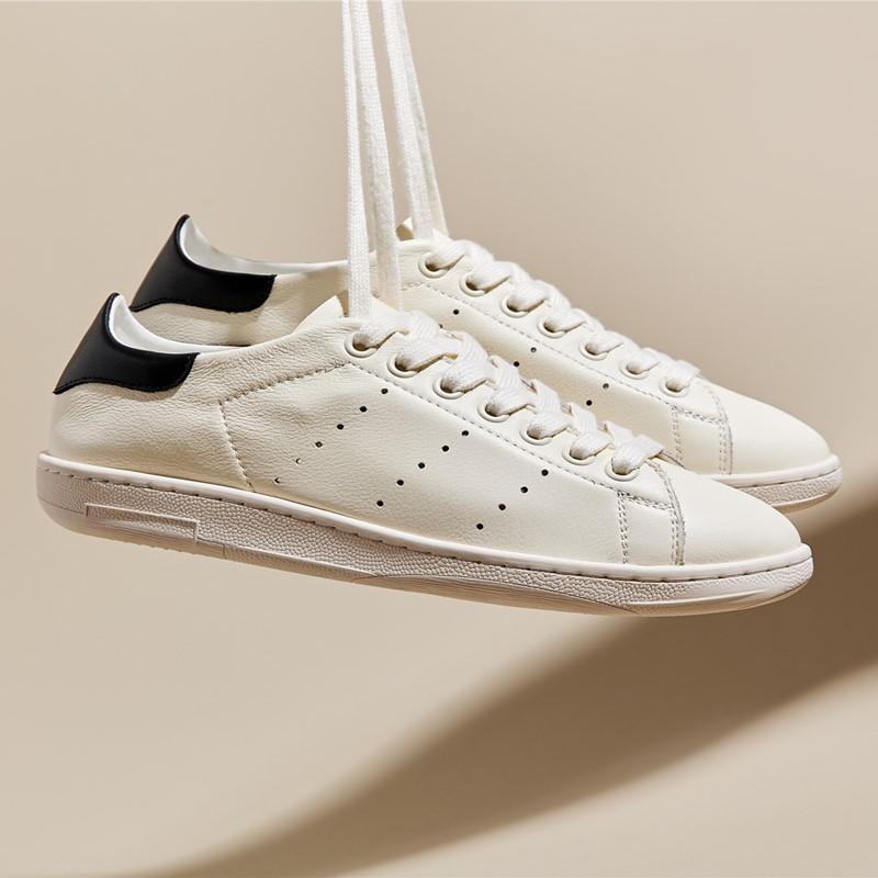 Fashion 2025 New Women's Ssneakers Shoes Non-slip Flats Women Skateboard Shoes Large Sizes, Comfortable and Casual Female White Shoes