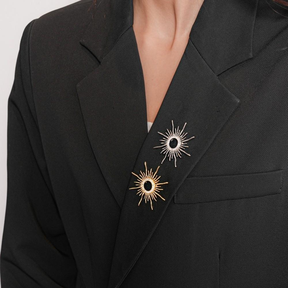 Vintage Zircon Sun Brooch Banquet Metal Glossy Brooch Long Hollow Sun Pin  Party