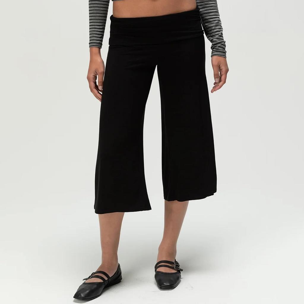 Pantaloni da Yoga da Donna a Gamba Larga Corti con Vita Pieghevole Vestibilità Rilassata Tessuto Morbido ed Elastico per il Comfort