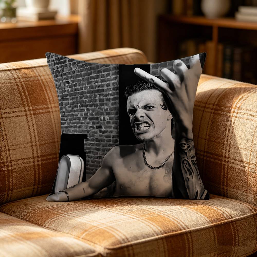 Hot Singer YUNGBLUD Idols Sleek and Sophisticated Pillow Case Cushion Cover Throw Pillow Case For Car Sofa