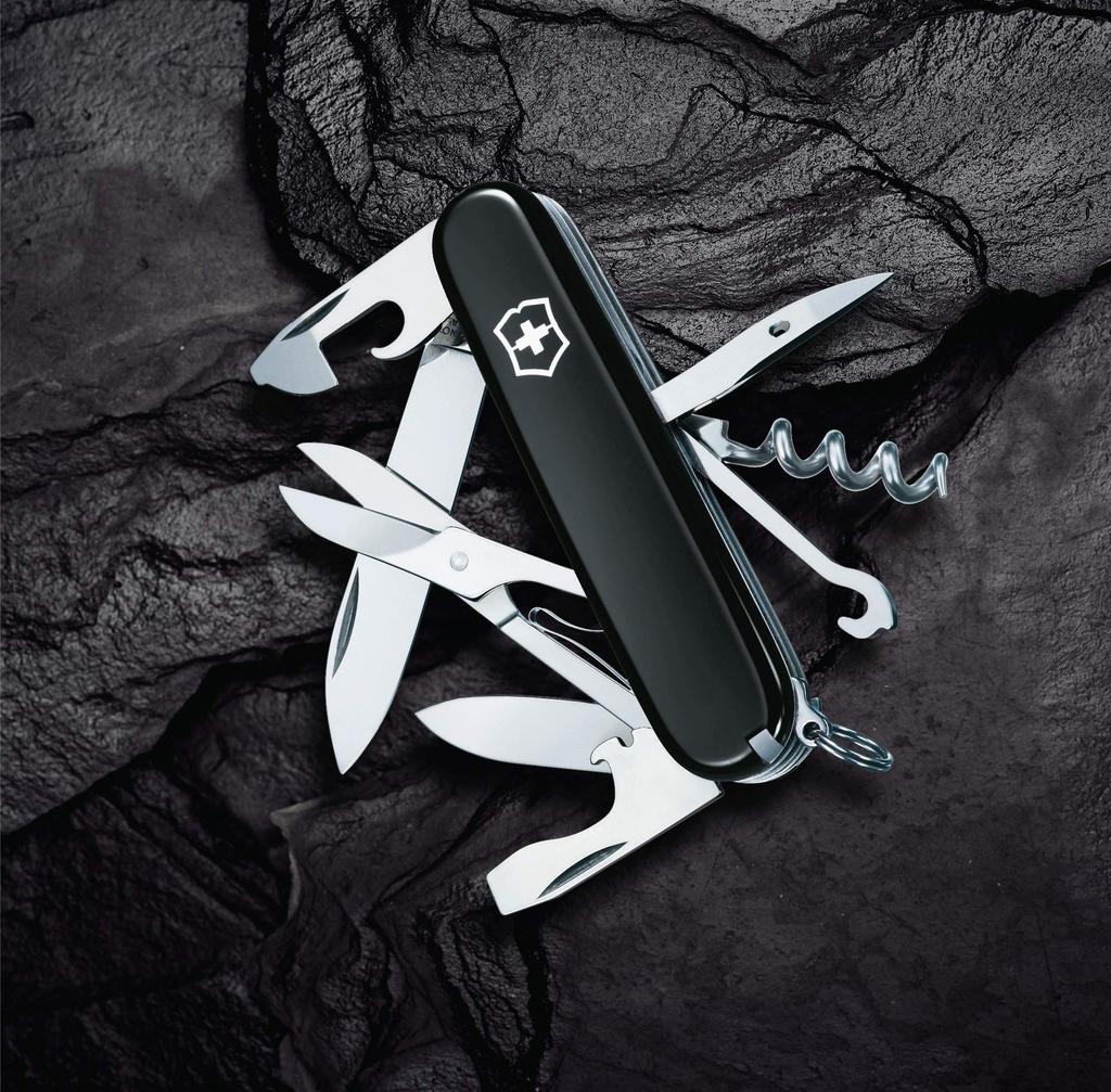 VICTORINOX Climber Black Swiss Army Knife Knife Trekking Hiking Mountaineering Equipment Scissors Included Knife Multi-function Multi-hook Swiss-made